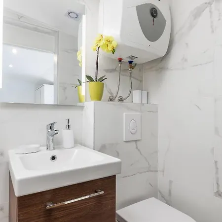 Apartman Tena Apartment *