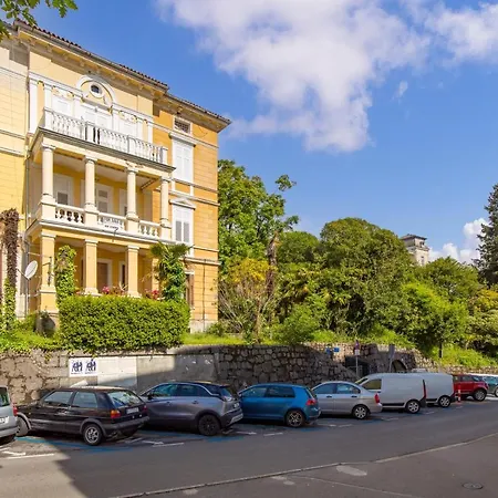 Apartman Tena Apartament