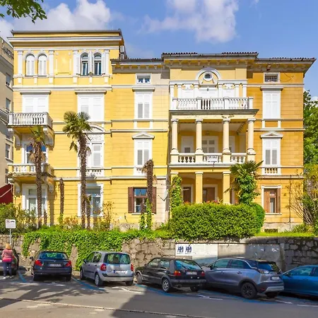 Apartman Tena *